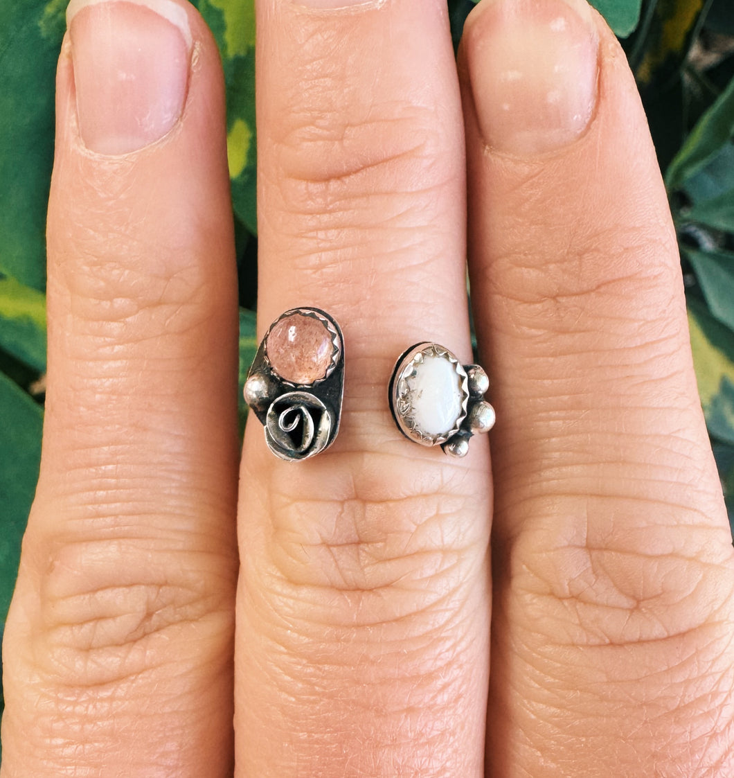MOP & Strawberry Quartz Gap Ring - Size 7.5