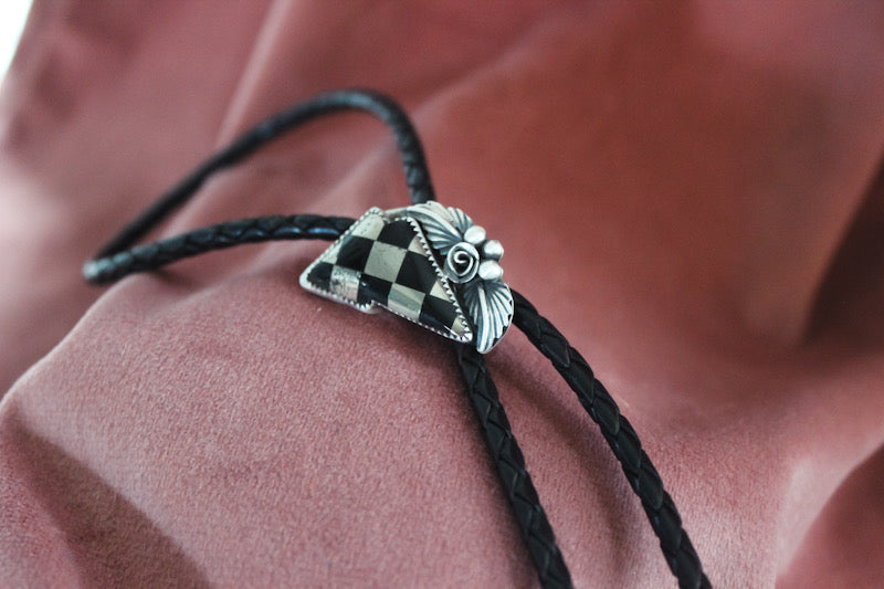 Lightning Bolt Bolo