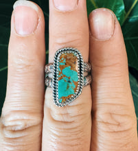 Load image into Gallery viewer, Royston Statement Ring - Size 7