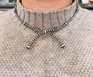 Navajo Pearl Bow Necklace