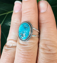 Load image into Gallery viewer, White Water Ring - Size 9