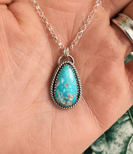 White Water Necklace