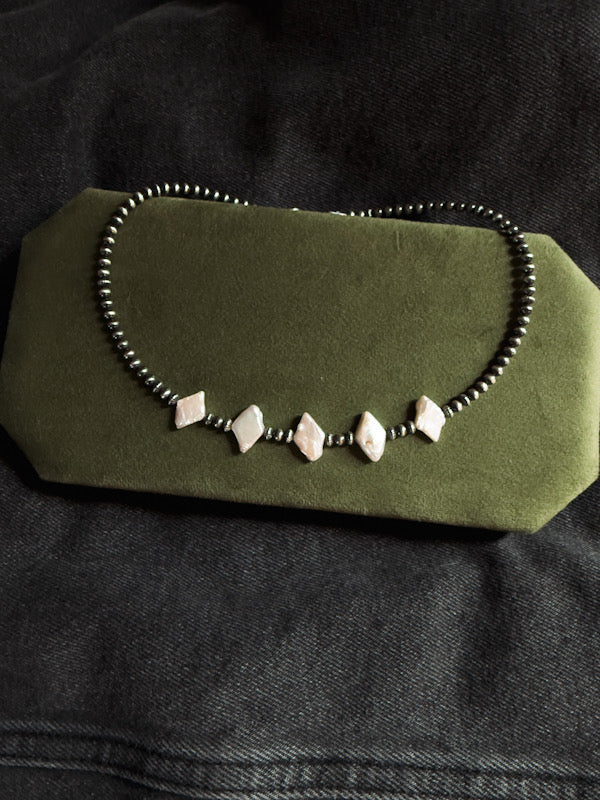 Diamond Pearl Choker