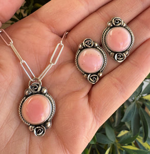 Pink Conch Necklace