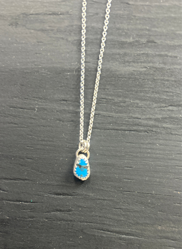 Dainty Kingman Turquoise Necklace