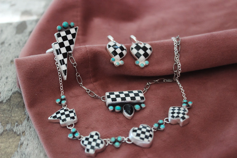 Checkered Bar Necklace