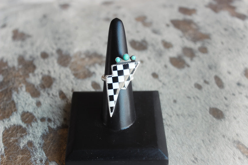 Checkered Bolt Ring