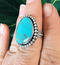 Load image into Gallery viewer, Alpine Statement Ring - Size 7
