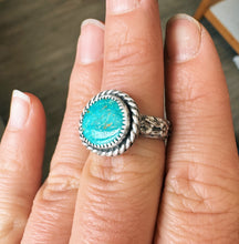 Load image into Gallery viewer, Royston Ring - Size 8