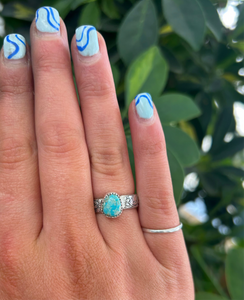 Kingman Turquoise Ring Size 6.5