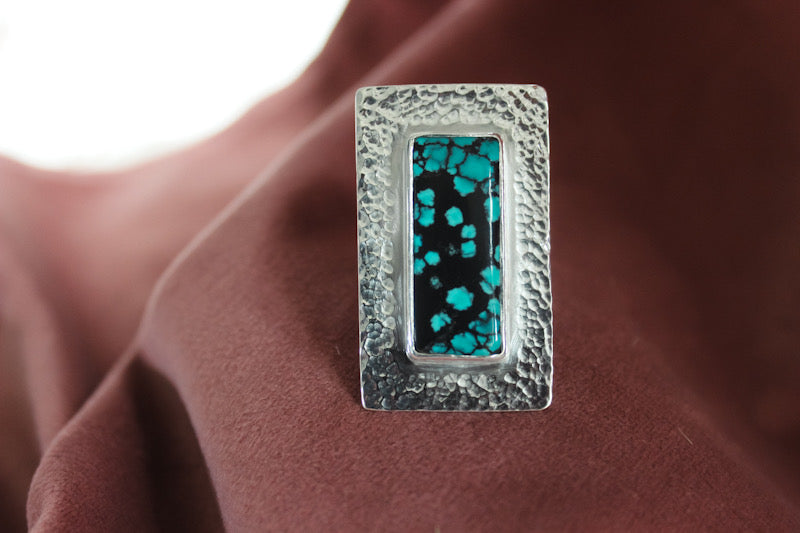 Hubei Rectangle Chunky Ring