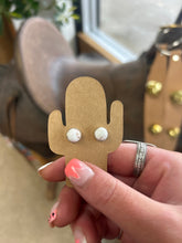 Load image into Gallery viewer, 8mm Studs