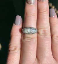 Load image into Gallery viewer, White Buffalo Ring - Size 6.5