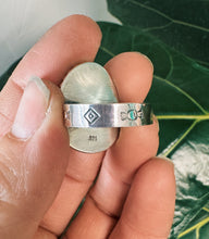Load image into Gallery viewer, Alpine Statement Ring - Size 9