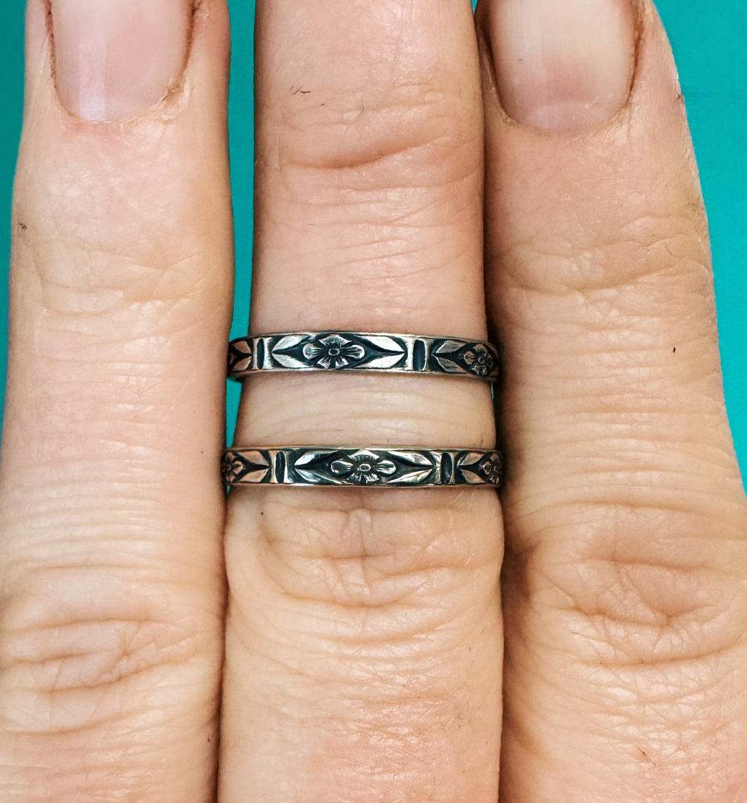 Thin Aztec Stacker
