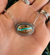Load image into Gallery viewer, Royston Ribbon Necklace