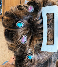 Load image into Gallery viewer, Stone Hair Corkscrews