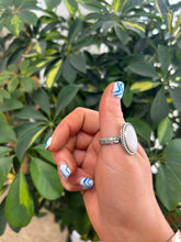 Load image into Gallery viewer, Mother Of Pearl Ring Size 10.5