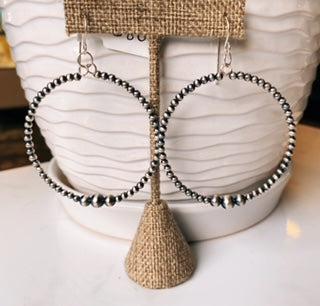 Navajo Pearl Hoops